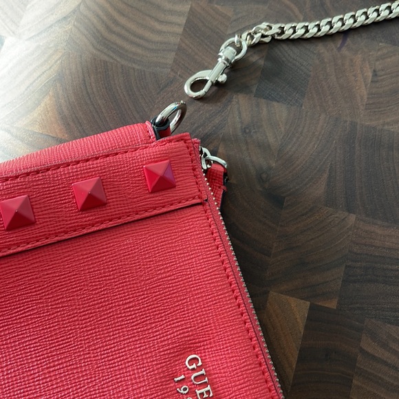 GUESS PURSE - Picture 9 of 10